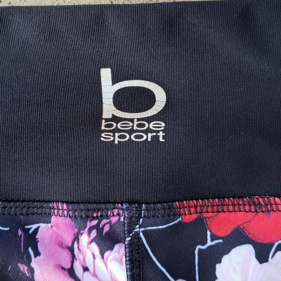 bebe Sport Compression Capri Length Athletic Pants Women's Size Small - Picture 11 of 11